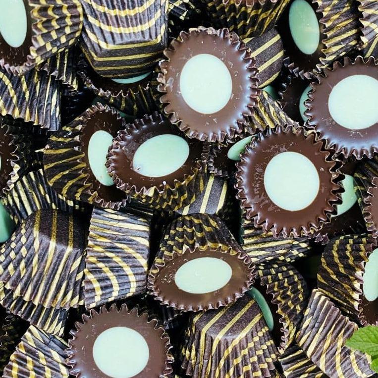 Custom Chocolate happy cups
